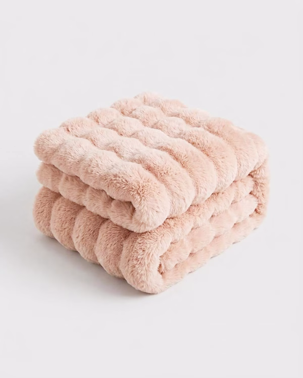 Luxury Faux Fur Throw Blanket – Rose