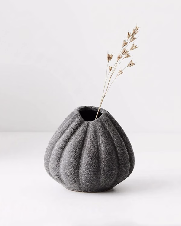 Hana Vase
